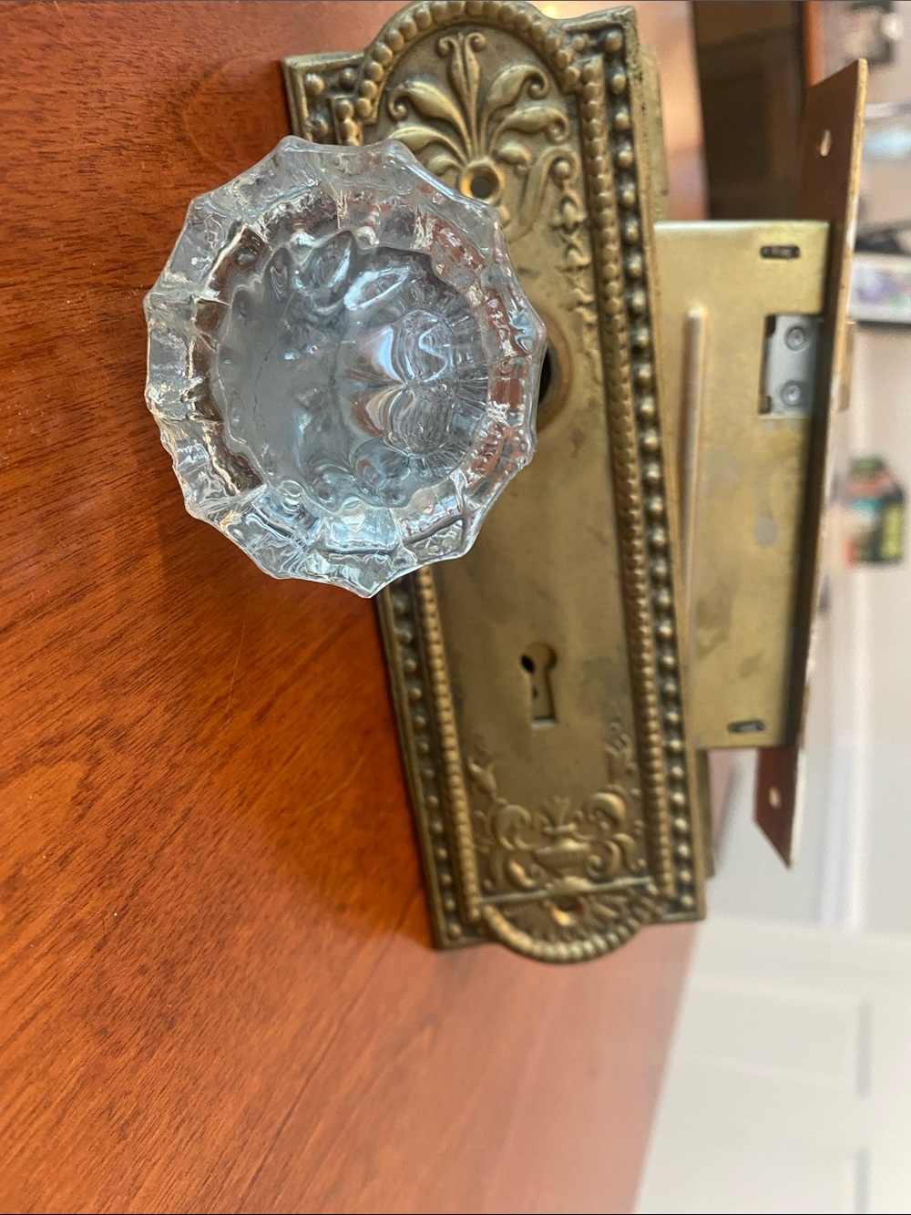 Double Antique Glass Door Knobs with Ornate Brass Backplate and Inner Hardware